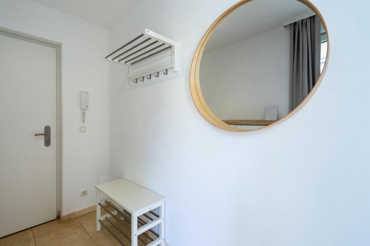 Apartment Donaufeld Living - Geräumiges Mit Balkon